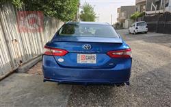 تۆیۆتا کامری